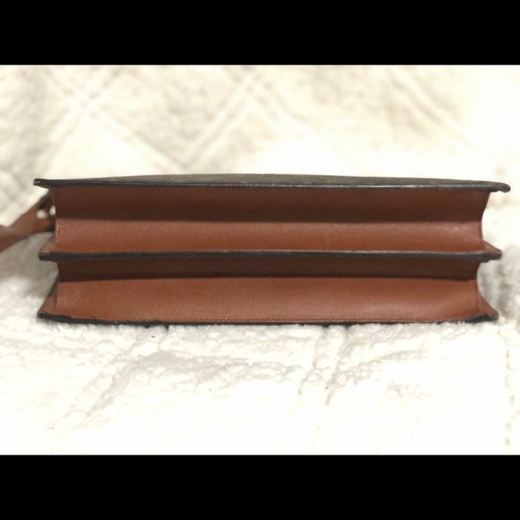 ✨SOLD✨ Louis Vuitton Courcelle Monogram - Picture 5 of 13